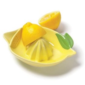 Lemon-Shaped Juicer by TAG